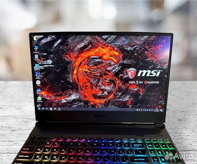 Мощный Большой Ноутбук Msi Dragon 17.3
