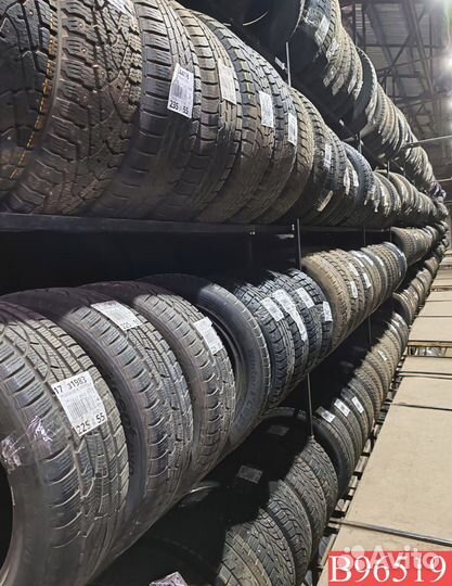 Goodyear UltraGrip 225/65 R17 102R