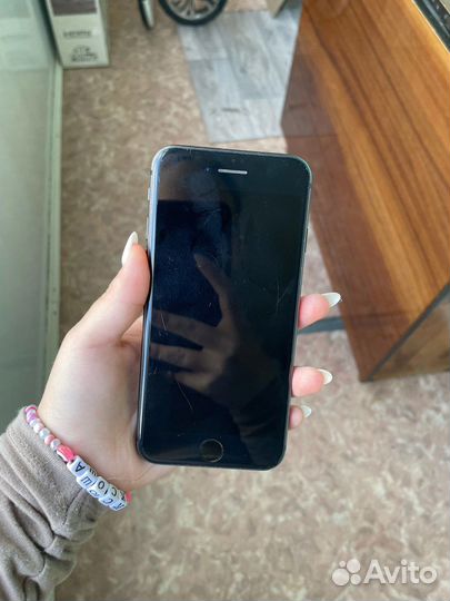 iPhone 8