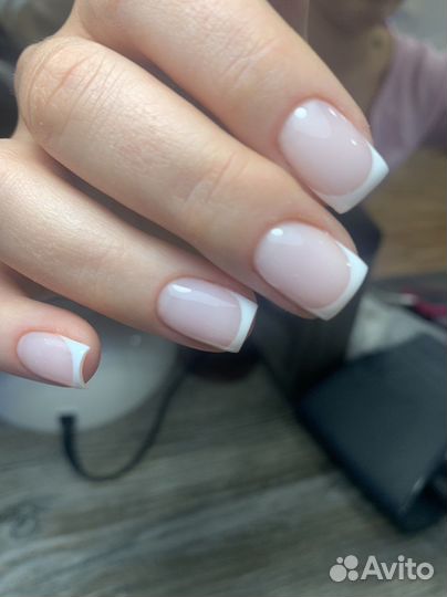 Маникюр,педикюр,брови, наращивание ресниц