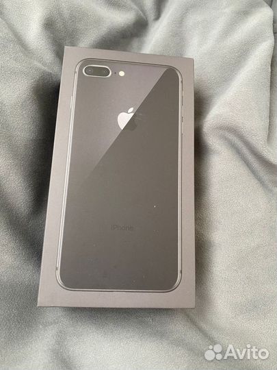 iPhone 8 Plus, 256 ГБ