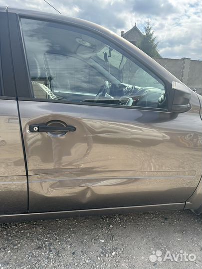 Дверь на гранту