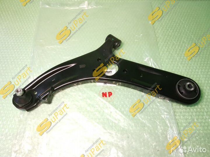 Рычаг подвески Hyundai Solaris передний 2010-16 L