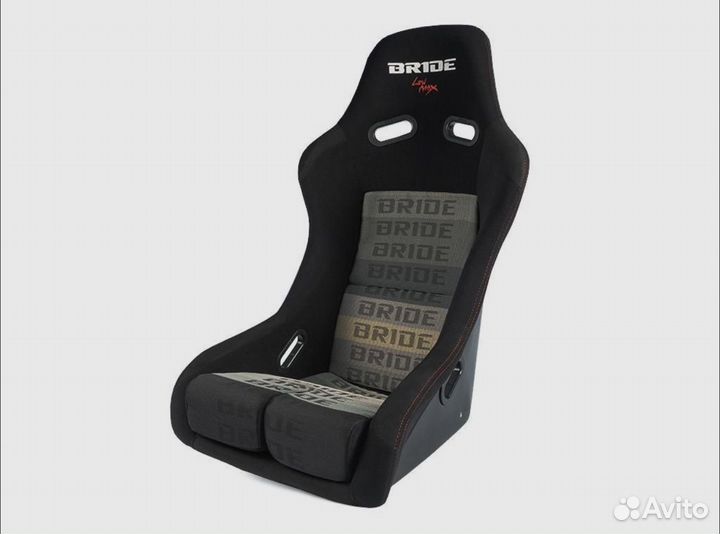 Ковш кресло автомобильное Bride Lowmax MR