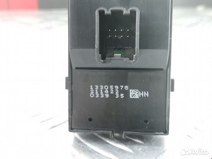 Блок управления стеклоподъемниками Opel Insignia