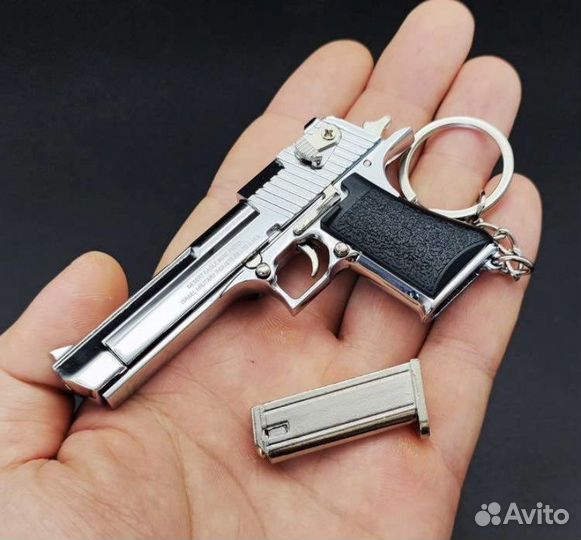 Брелок пистолет Deser Eagle разборный можель 3:1