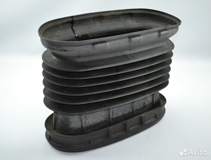 Воздуховод гофрированный iveco Stralis (01.02)