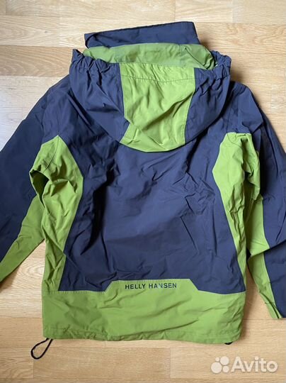 Куртка ветровка мембрана Helly Hansen 146-152