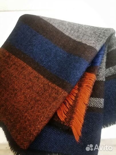 Шарф-палантин, шапка от Ferz