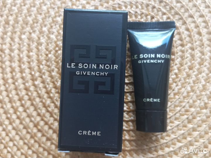 Givenchy le soin noir крем для лица 7мл