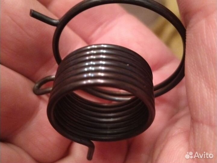 Пружина дроссельной заслонки 21127-1148010-10