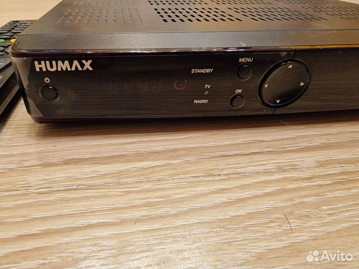 Цифровая телевизионная приставка lumax