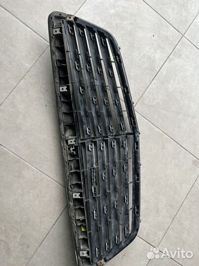 Решетка радиатора w221