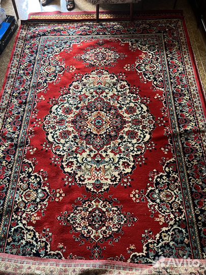 Ковры шерстяные