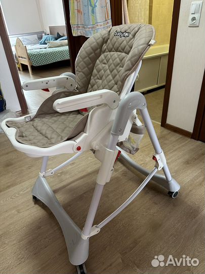 Стульчик для кормления babyton