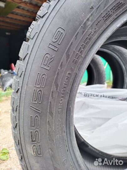 Nokian Tyres Hakkapeliitta 9 SUV 255/55 R19 111T