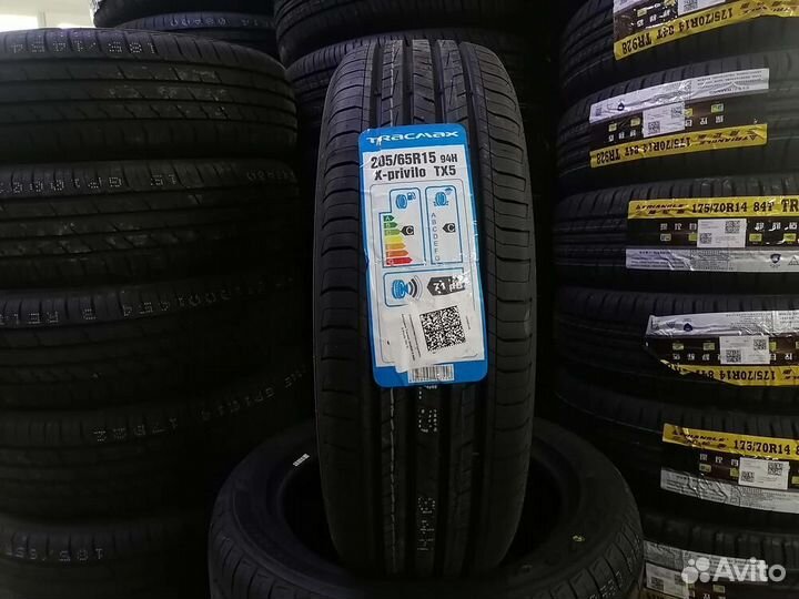 Tracmax X-Privilo TX5 205/65 R15 94H