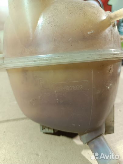 Бачок расширительный Opel Vectra