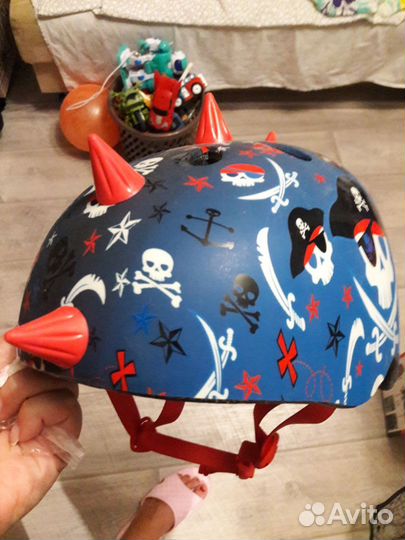 Креативный защитный шлем на ребенка