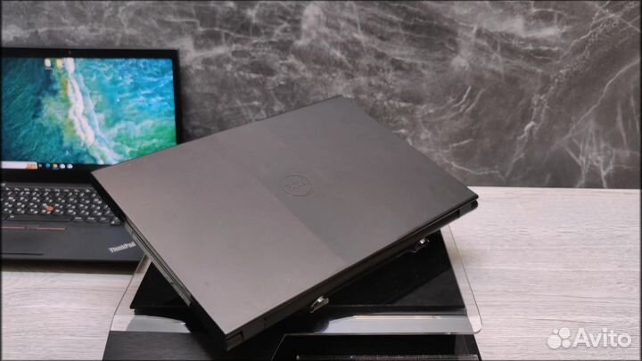 Ноутбук Dell / Intel Core i5 / GeForce 820m на 2Gb