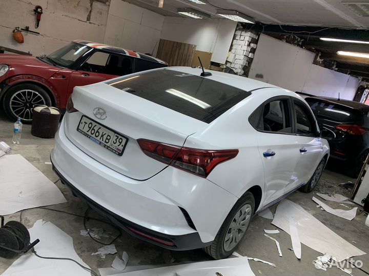 Оклейка авто, такси