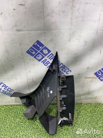 Обшивка стойки задняя левая Volvo S40 седан 2.4