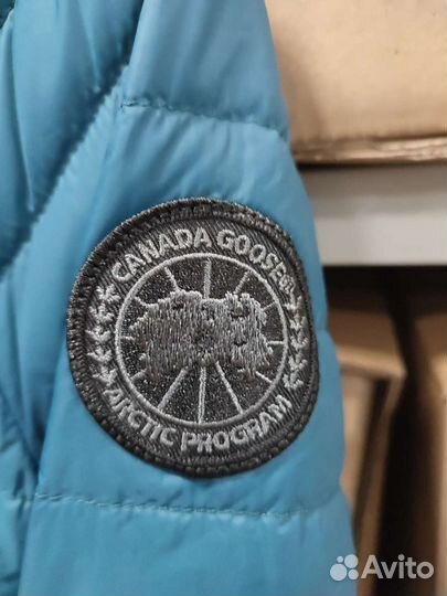 Пуховик анорак canada goose (xs)