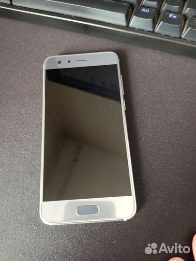 HONOR 9, 4/64 ГБ