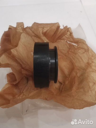 Ролик натяжителя ремня кондиционера Defender/Disco