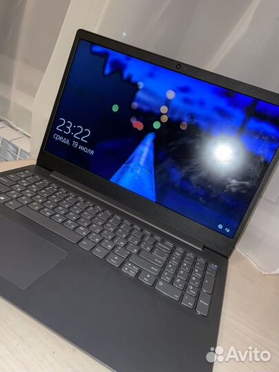 Ноутбук lenovo