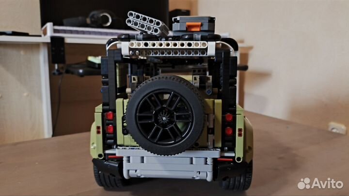 Lego technic 42110