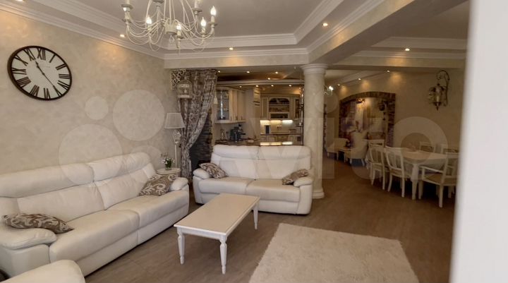 3-к. квартира, 126,8 м², 5/6 эт.