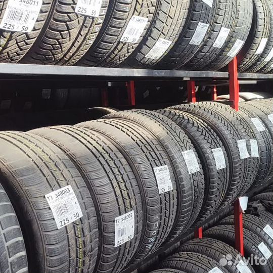 Nokian Tyres Hakkapeliitta R2 SUV 215/60 R17 96M