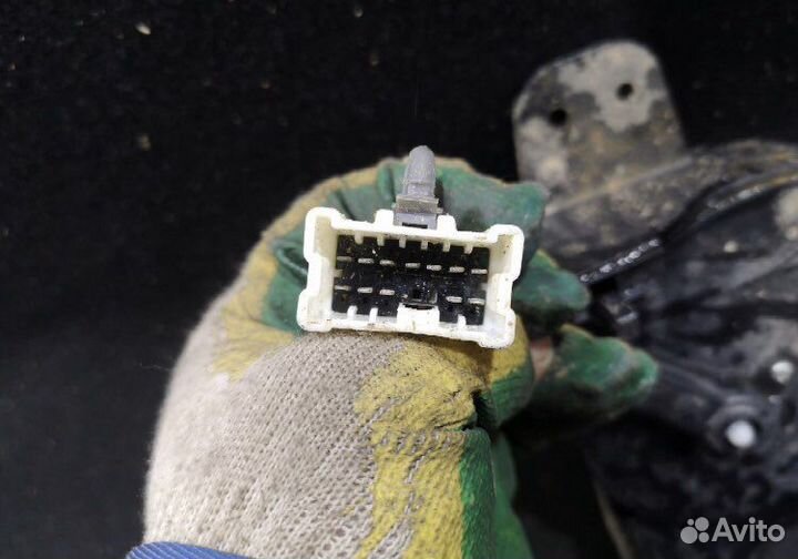 Крышка багажника Infiniti m35