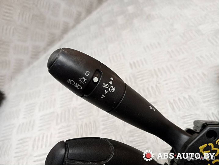 Переключатель подрулевой (стрекоза) Peugeot 308 T7