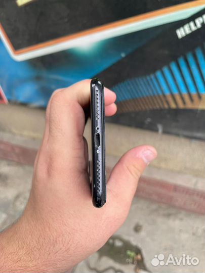 Мобильные телефоны бу iPhone 7plus