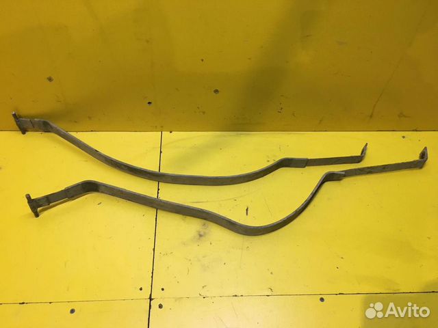 Кронштейн топливного бака Kia Optima III 2010–201