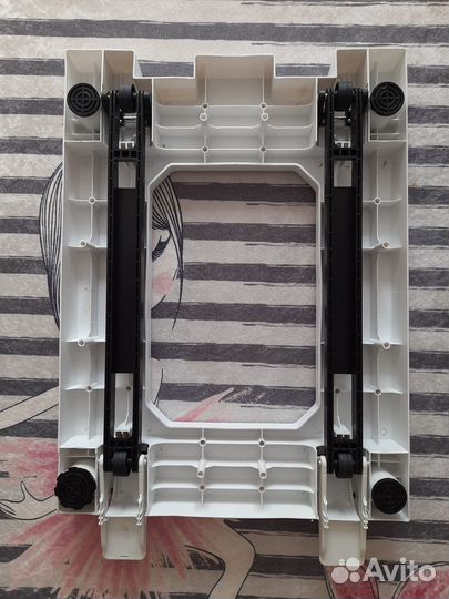 Подставка-тележка для стиральных машин