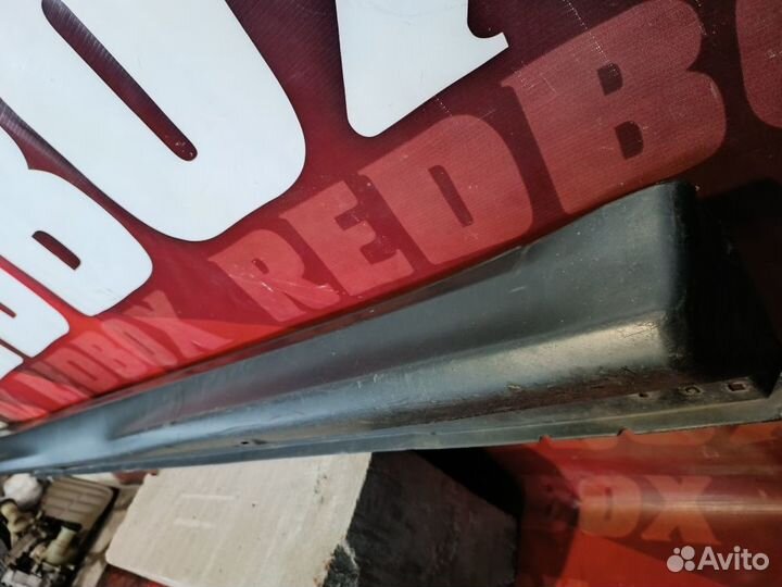 Накладка порога правого Mitsubishi ASX 6512A510ZZ