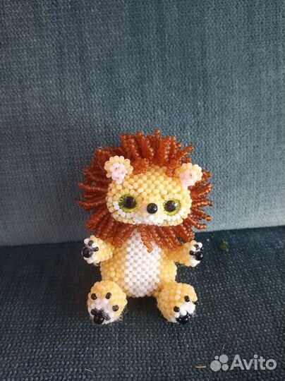 Игрушки амигуруми из бисера лев