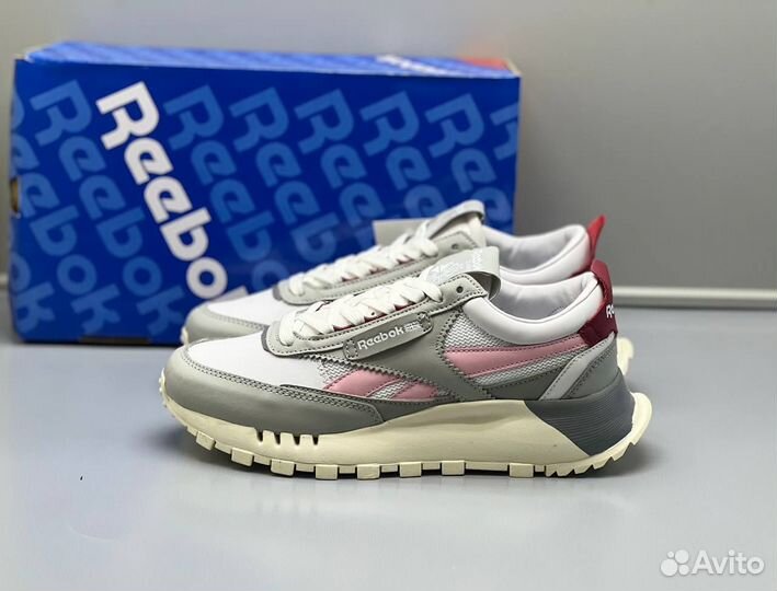 Кроссовки Reebok женские