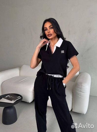 Стильный костюм miu miu