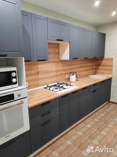 Кухонный гарнитур серый новый