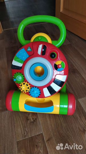 Развивающие игрушки для малышей