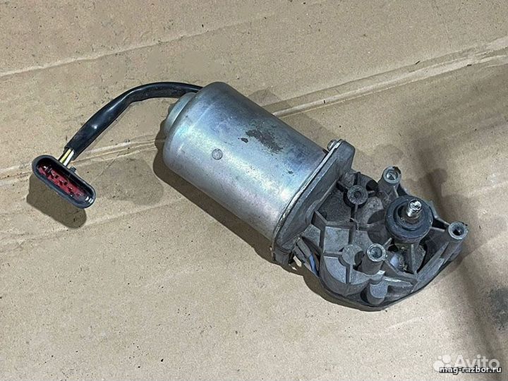 Моторчик стеклоочистителя передний LADA Granta, I
