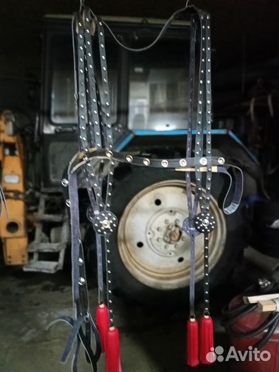 Недоуздки,узды, шлеи,вожи