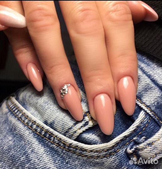 Наращивание ногтей