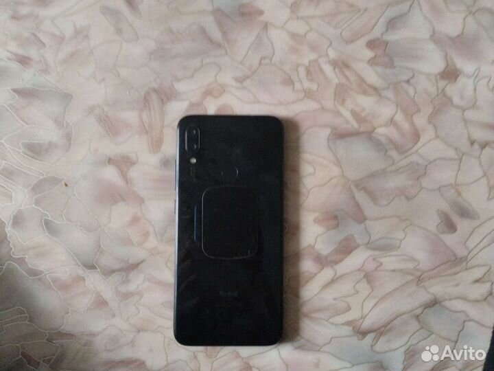 Телефон Xiaomi Redmi Note 7