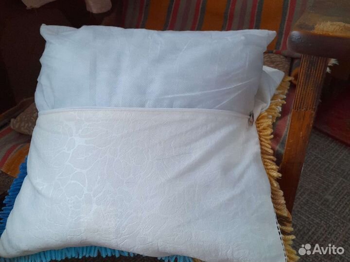 Декоративная подушка