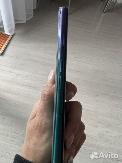 Телефон oppo a 72
